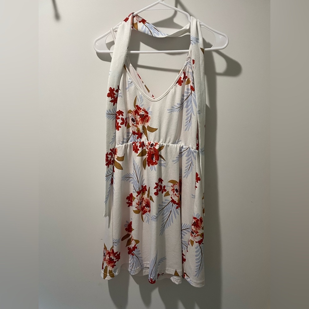 Sundress - Picture 2 of 3